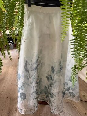 Rachel Zoe Pale Sage Elastic Waist Skirt